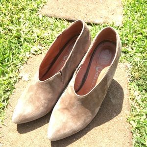 Cool suede wedges size 9